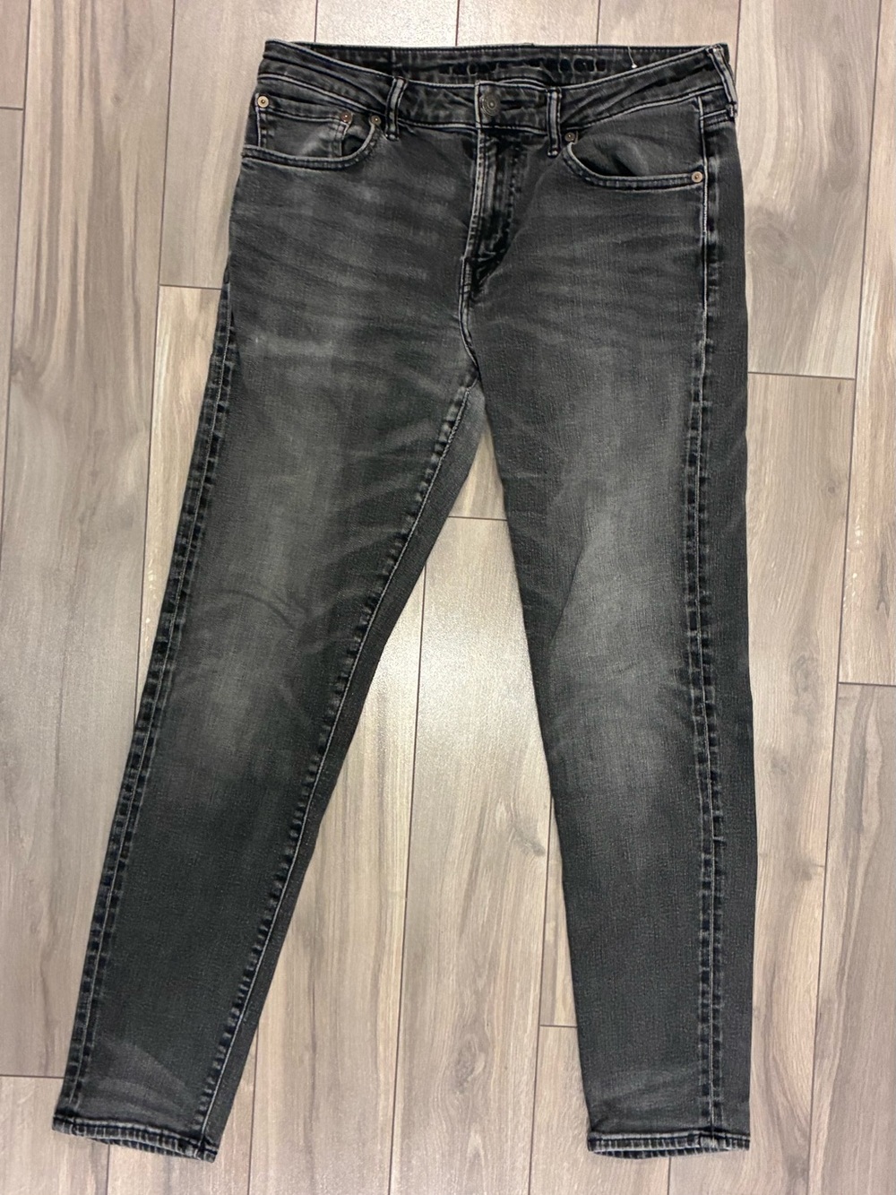 American Eagle Mens Washed Black Skinny Jeans with Stretch